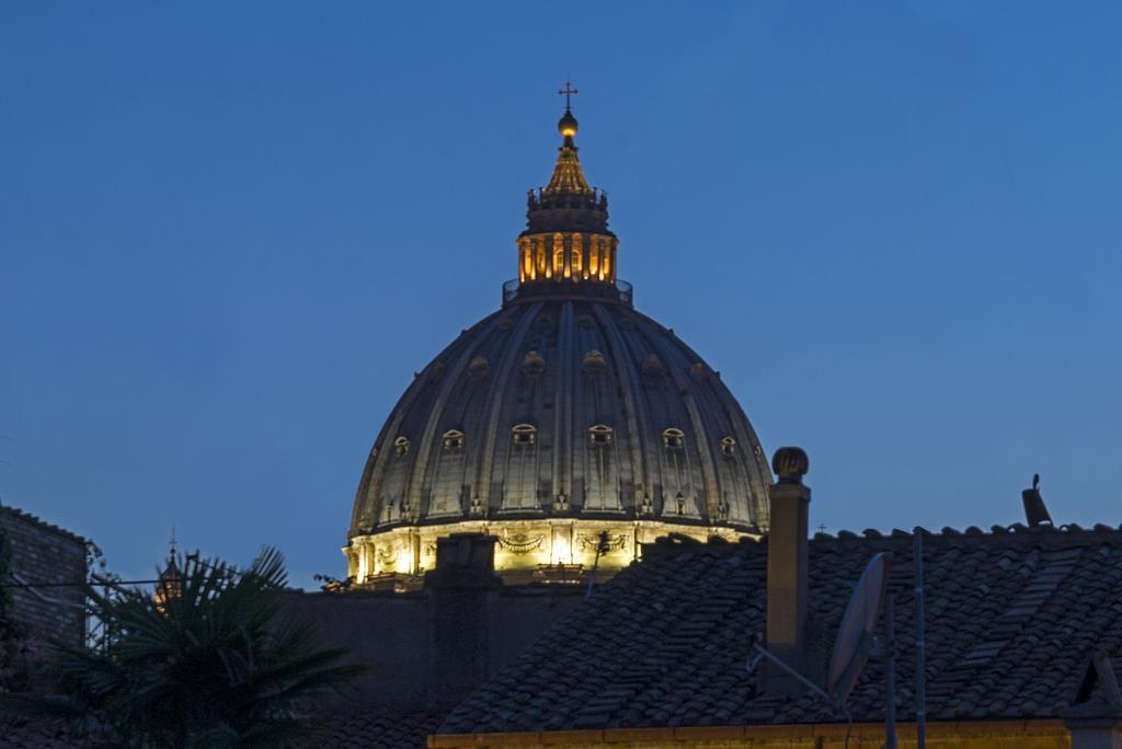 La Porta Rossa Di Borgo - Vatican Luxury Suite Ρώμη Εξωτερικό φωτογραφία